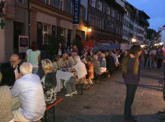 Maler Fleig AG - Maler Aargau - Maler Rheinfelden - Maler Hellikon - Lasuren - Gipserarbeiten - Fassaden - Garagentor - Gerüstbau - Beschriftungen - Schimmelsanierungen - Giessharz - Bodenbeschichtungen - Borkenkäferbekämpfung - Bitumenanstrich - Brandabschottungen - Farbkonzept durch Fotomontage - Maler und Gipser Verband - Maler Lehrbetrieb - Malerbetrieb Schweiz